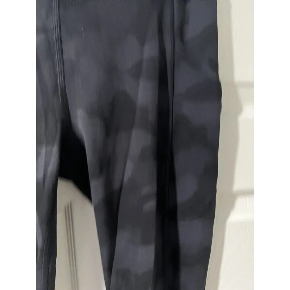 Lululemon Women Invigorate High-Rise Tight Black Blue Size 6 - Picture 4 of 11
